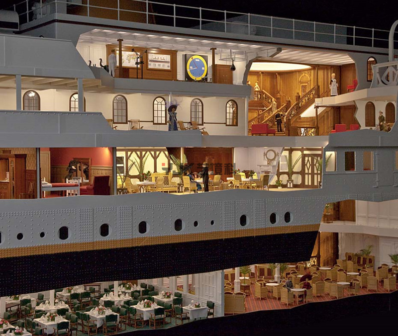 鐵塔尼克號(hào)